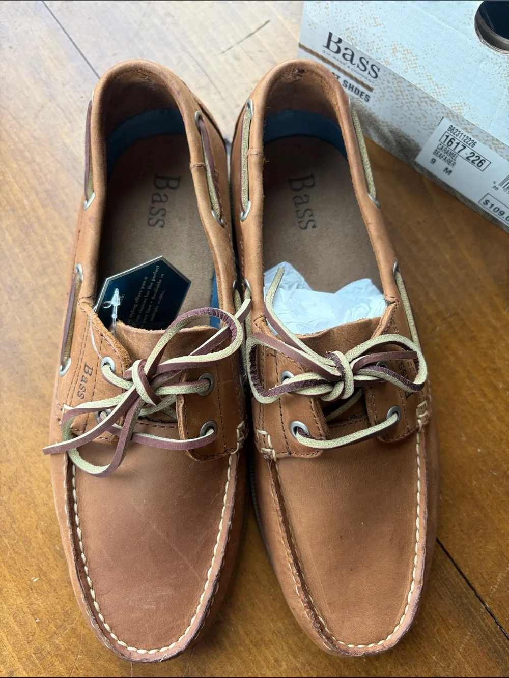 Bass Seafarer Caramel Boat Shoe Slip On Sz 9
